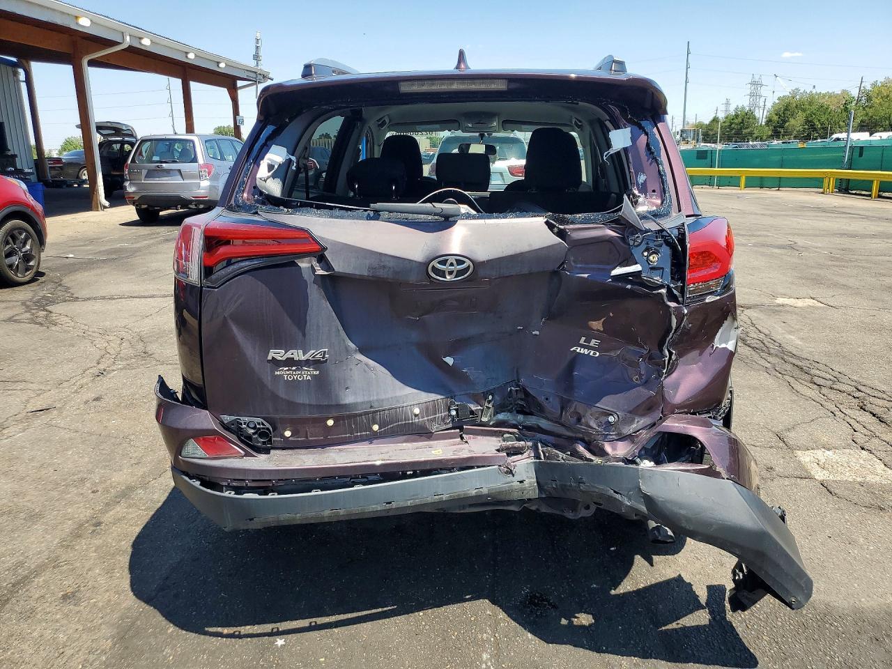 2016 Toyota Rav4 Le - Image 6