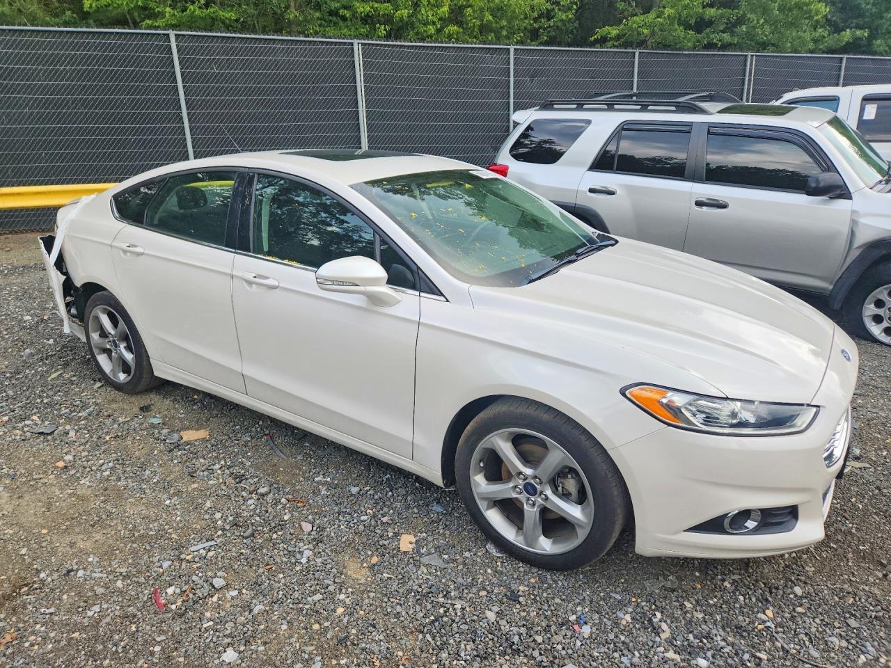 2014 Ford Fusion Se - Image 4
