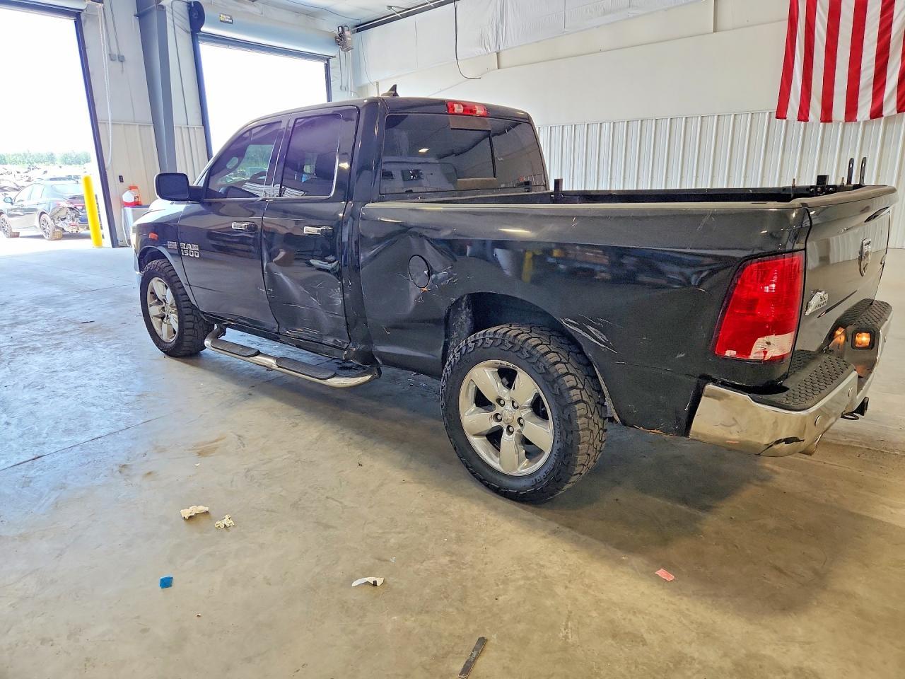 2017 Ram 1500 Slt - Фото 2