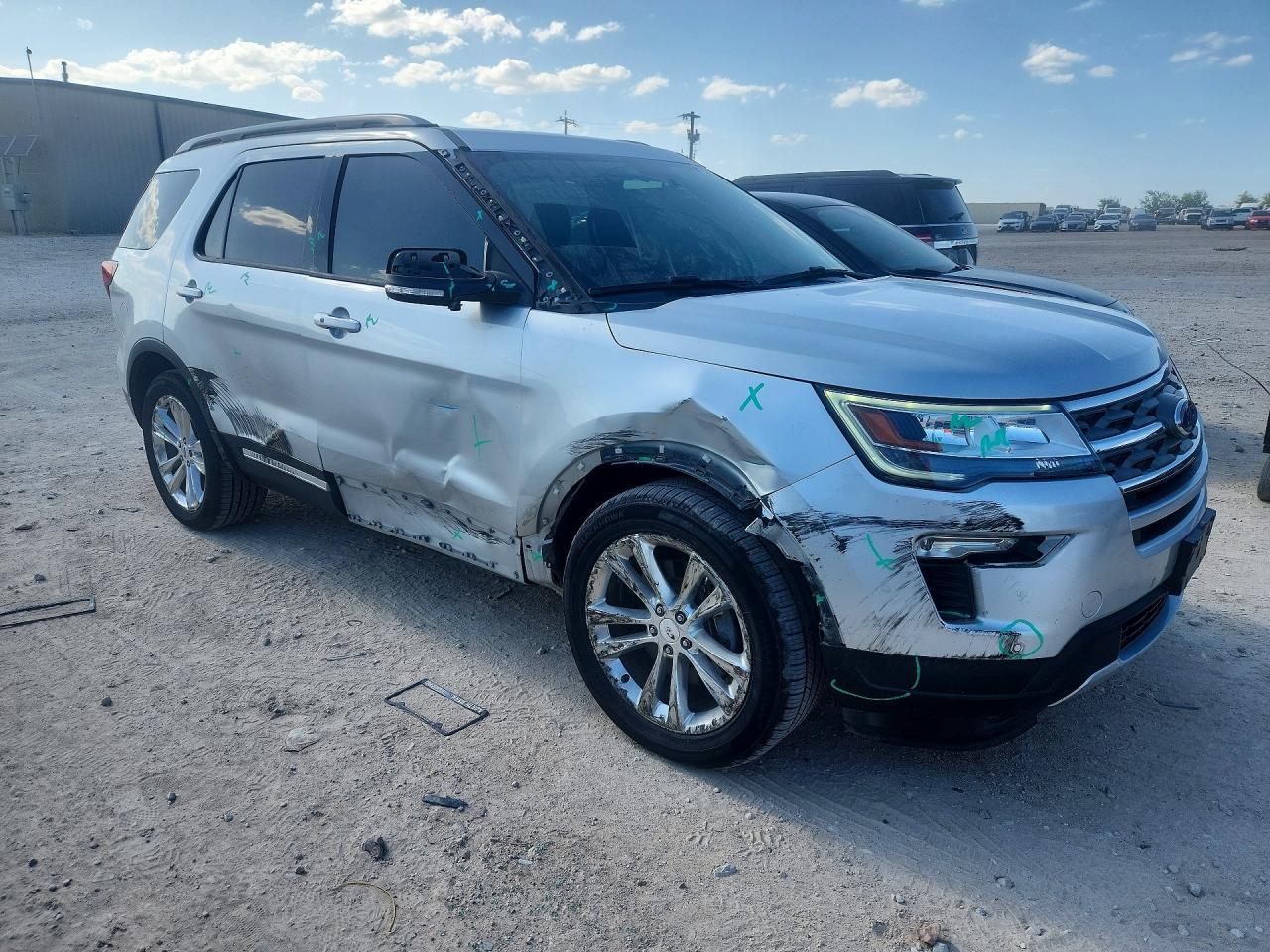 2018 Ford Explorer Xlt - Фото 4