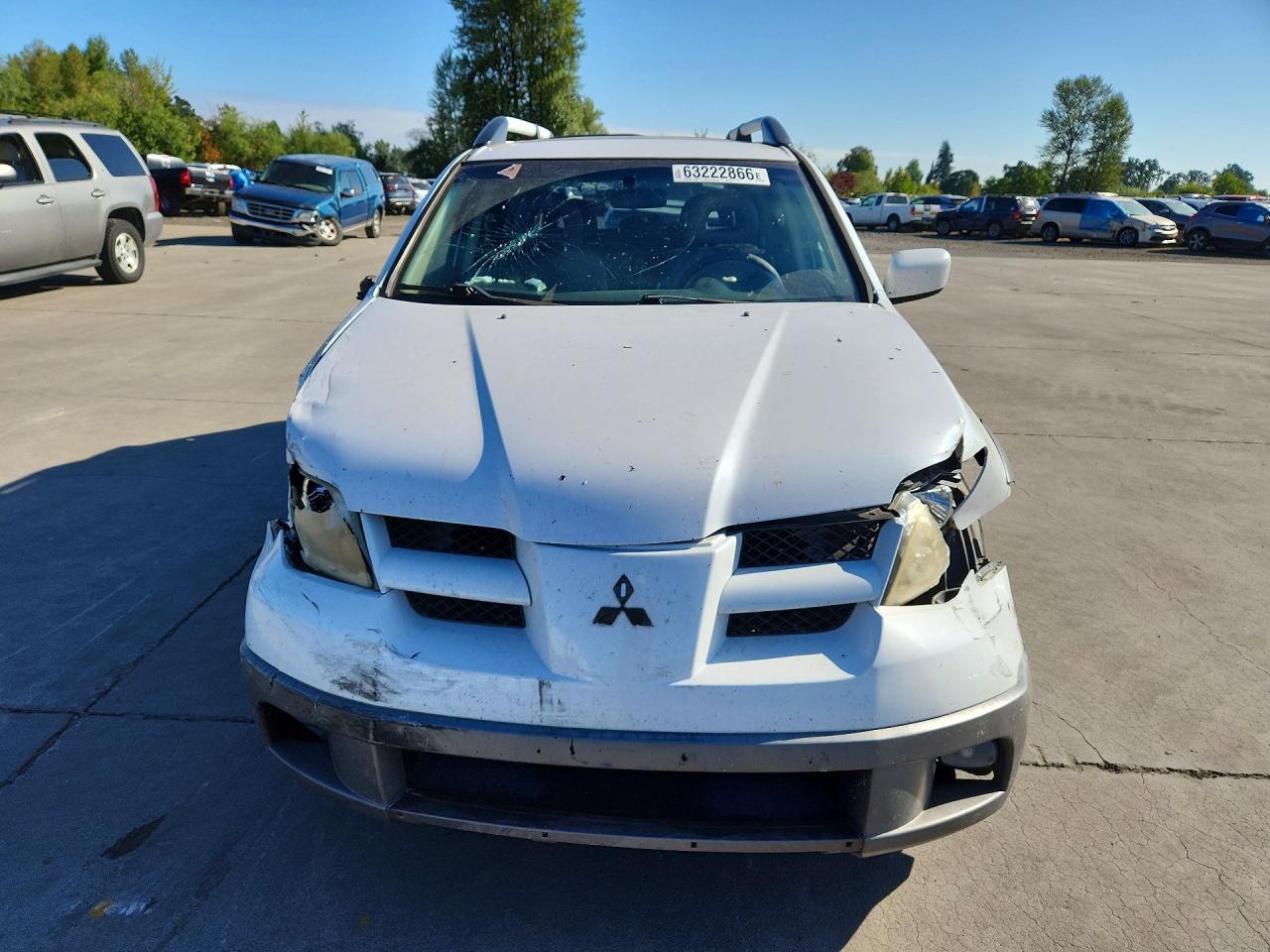 2003 Mitsubishi Outlander Xls - Image 5