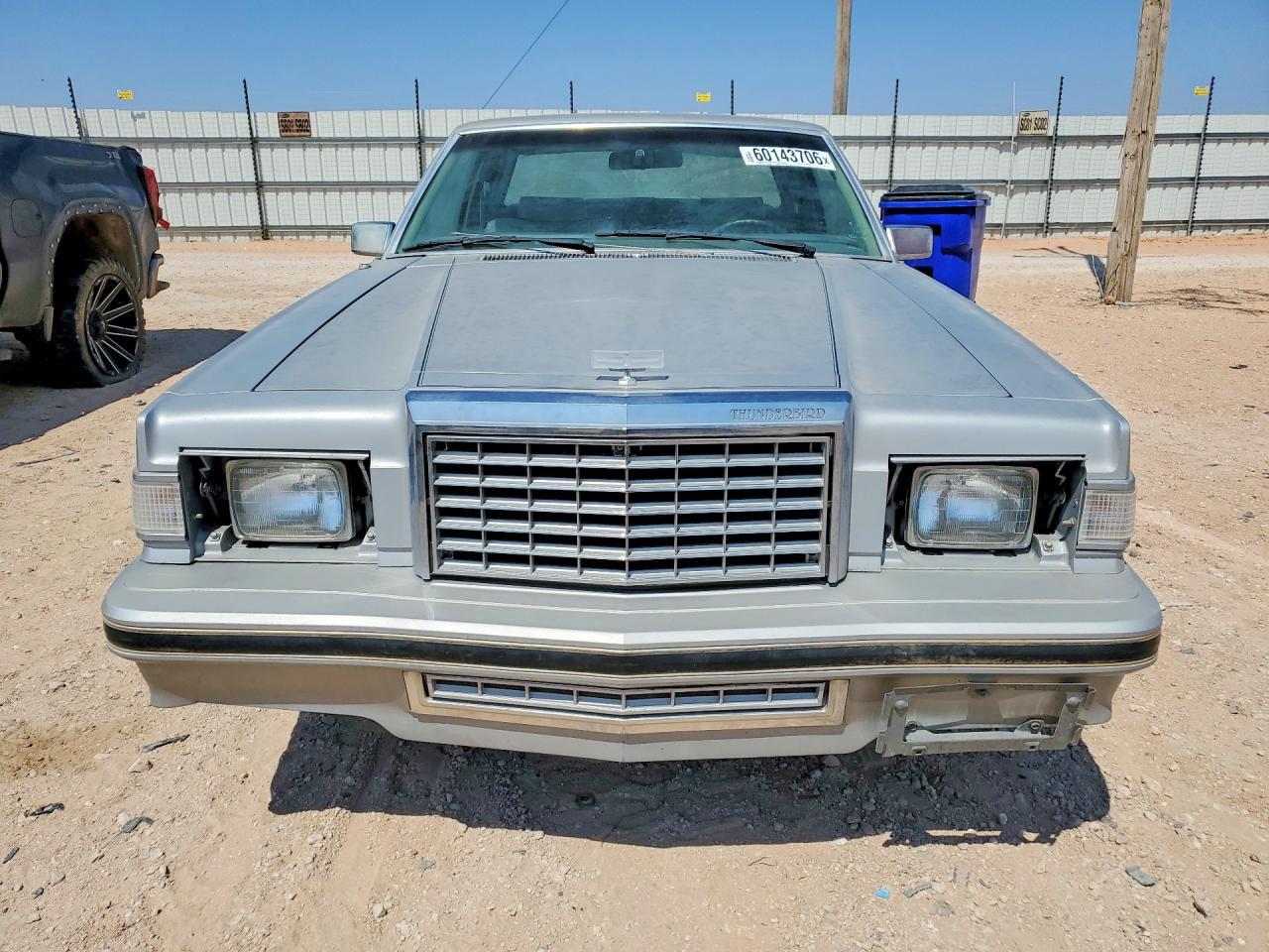 1980 Ford Thunderbird - Image 5