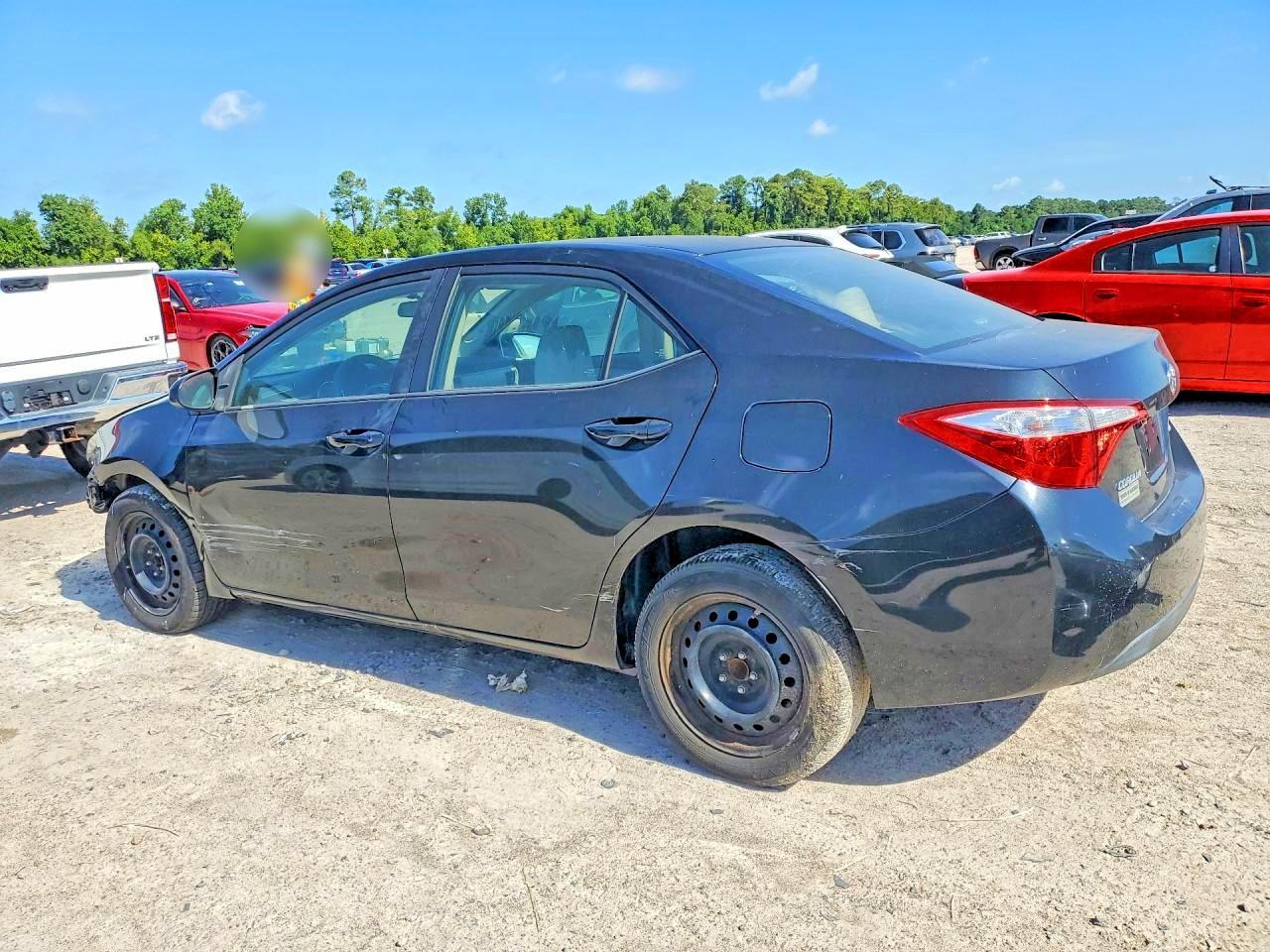 2014 Toyota Corolla Le - Фото 2