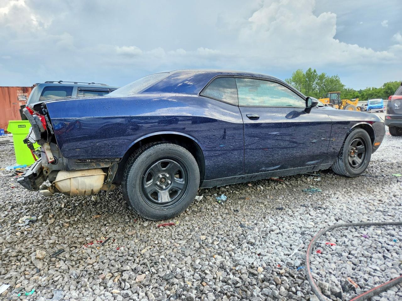 2012 Dodge Challenger Sxt - Image 3