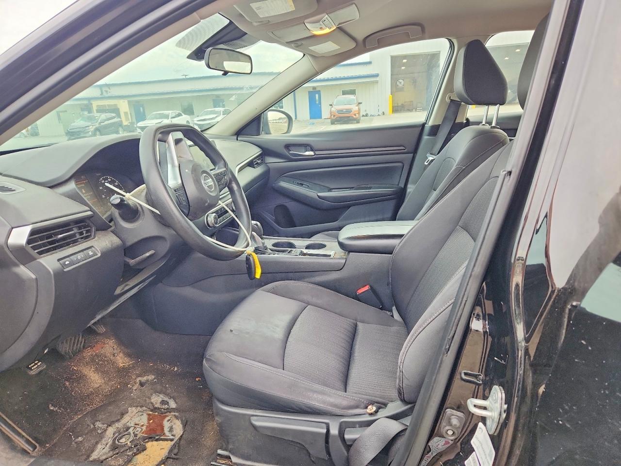 2021 Nissan Altima S - Фото 7