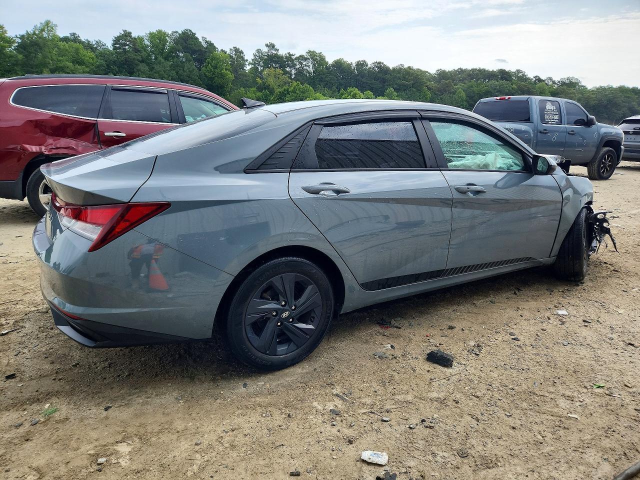 2022 Hyundai Elantra Sel - Фото 3