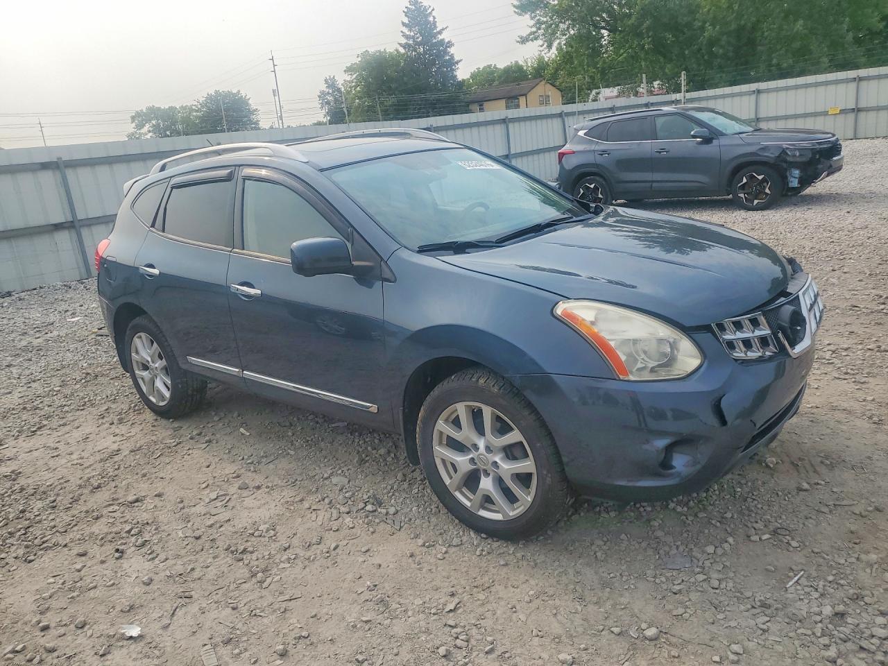 2013 Nissan Rogue S - Фото 4
