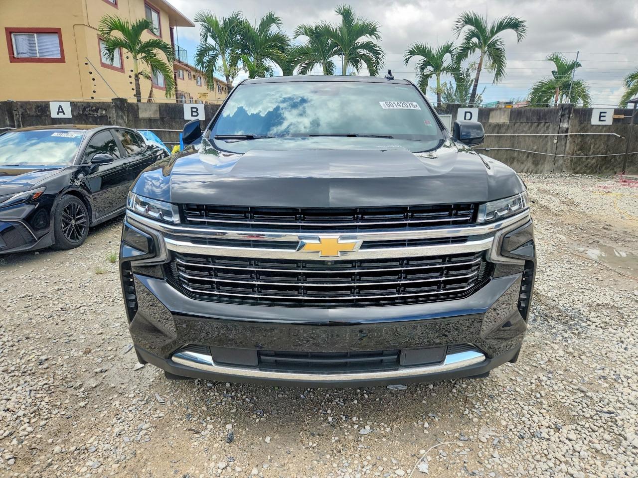 2023 Chevrolet Suburban C1500 Lt - Фото 5