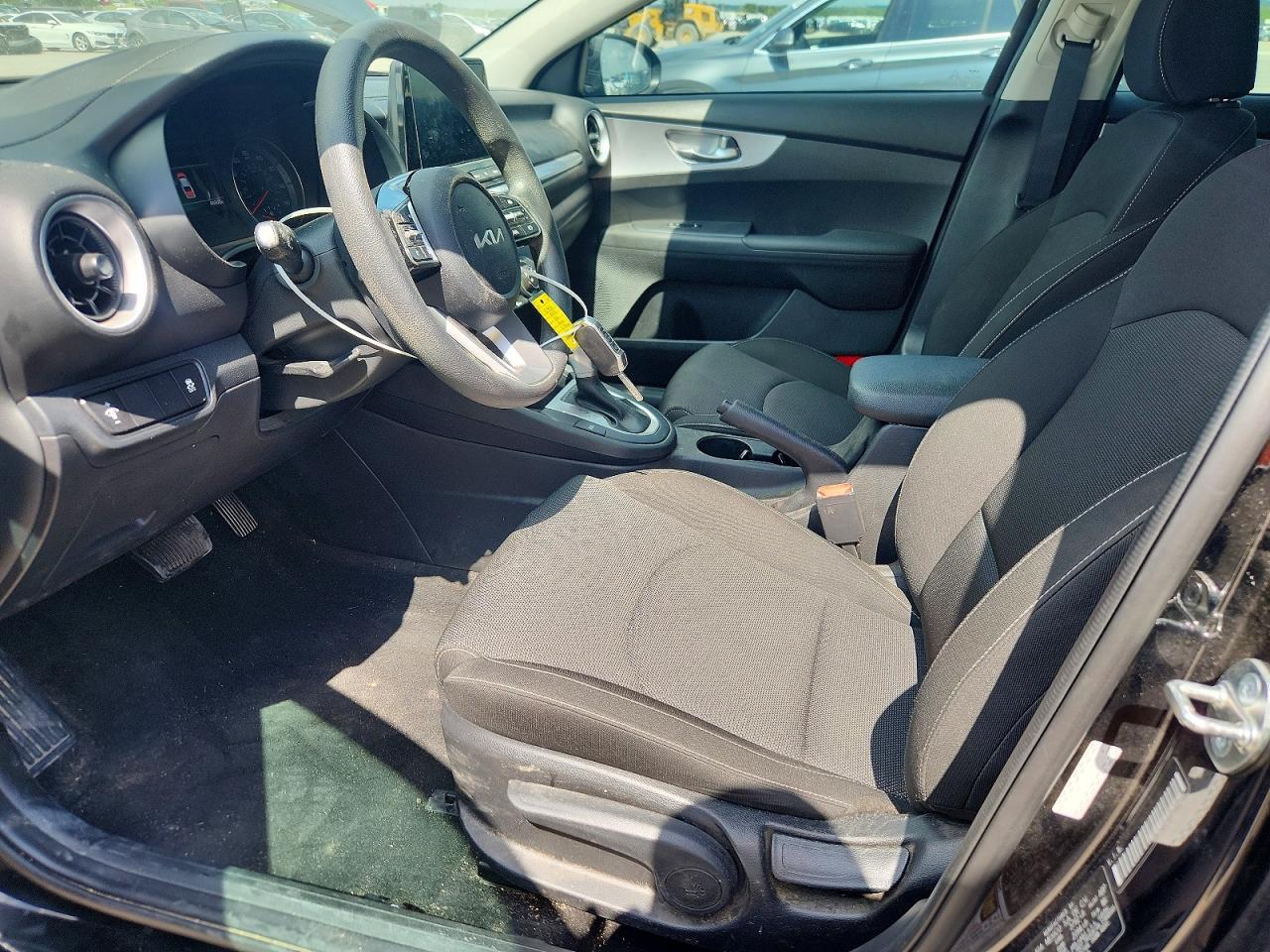 2024 Kia Forte Lx - Фото 7
