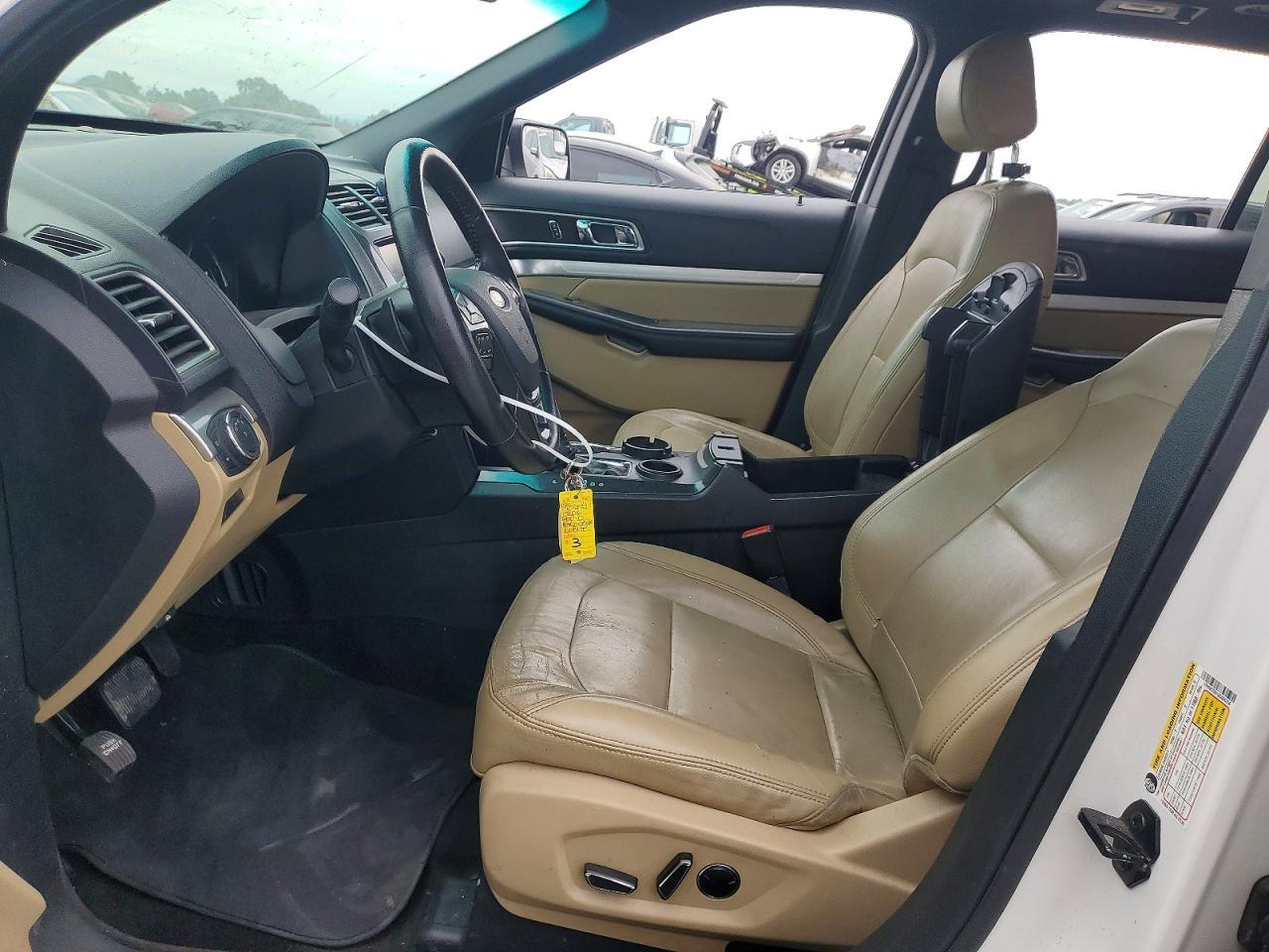 2016 Ford Explorer Xlt - Фото 7