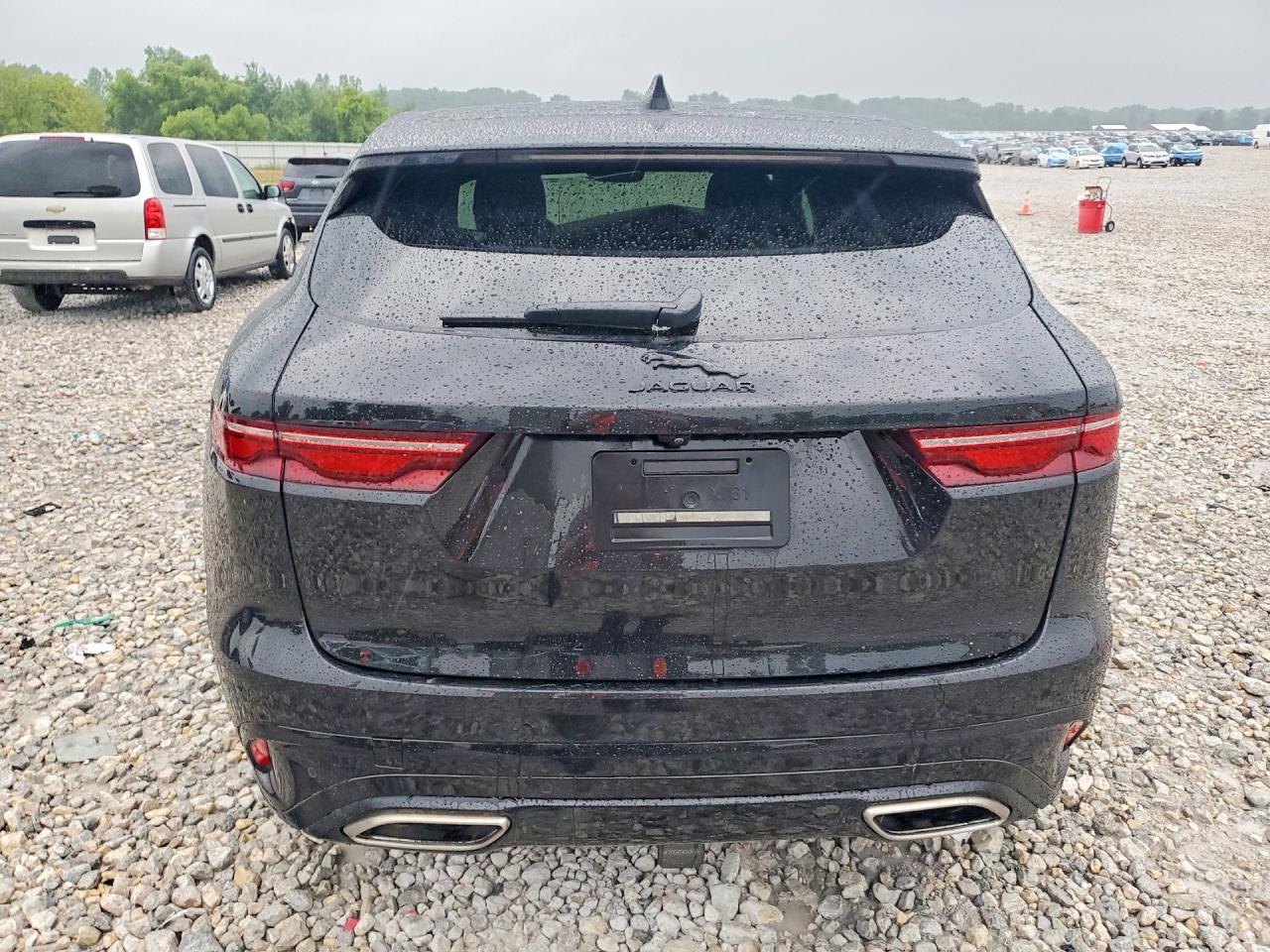 2024 Jaguar F-Pace R-Dynamic S - Фото 6