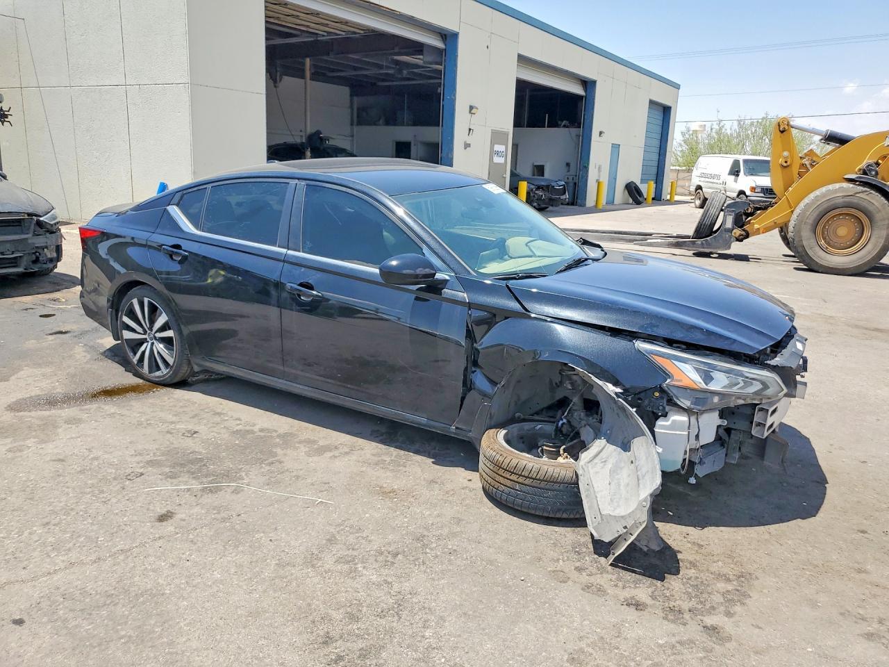 2021 Nissan Altima Sr - Image 4