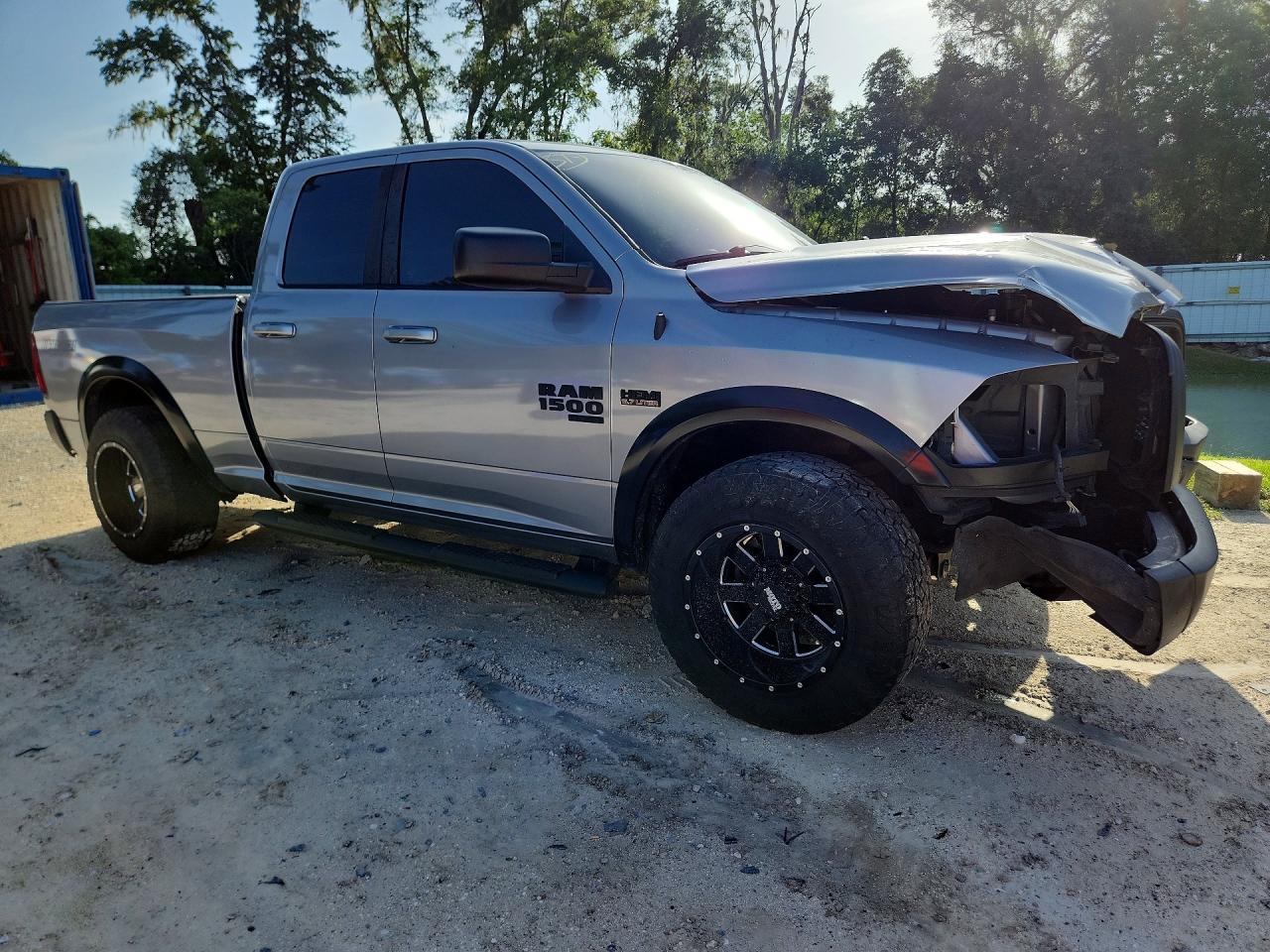 2019 Ram 1500 Classic Slt - Фото 4