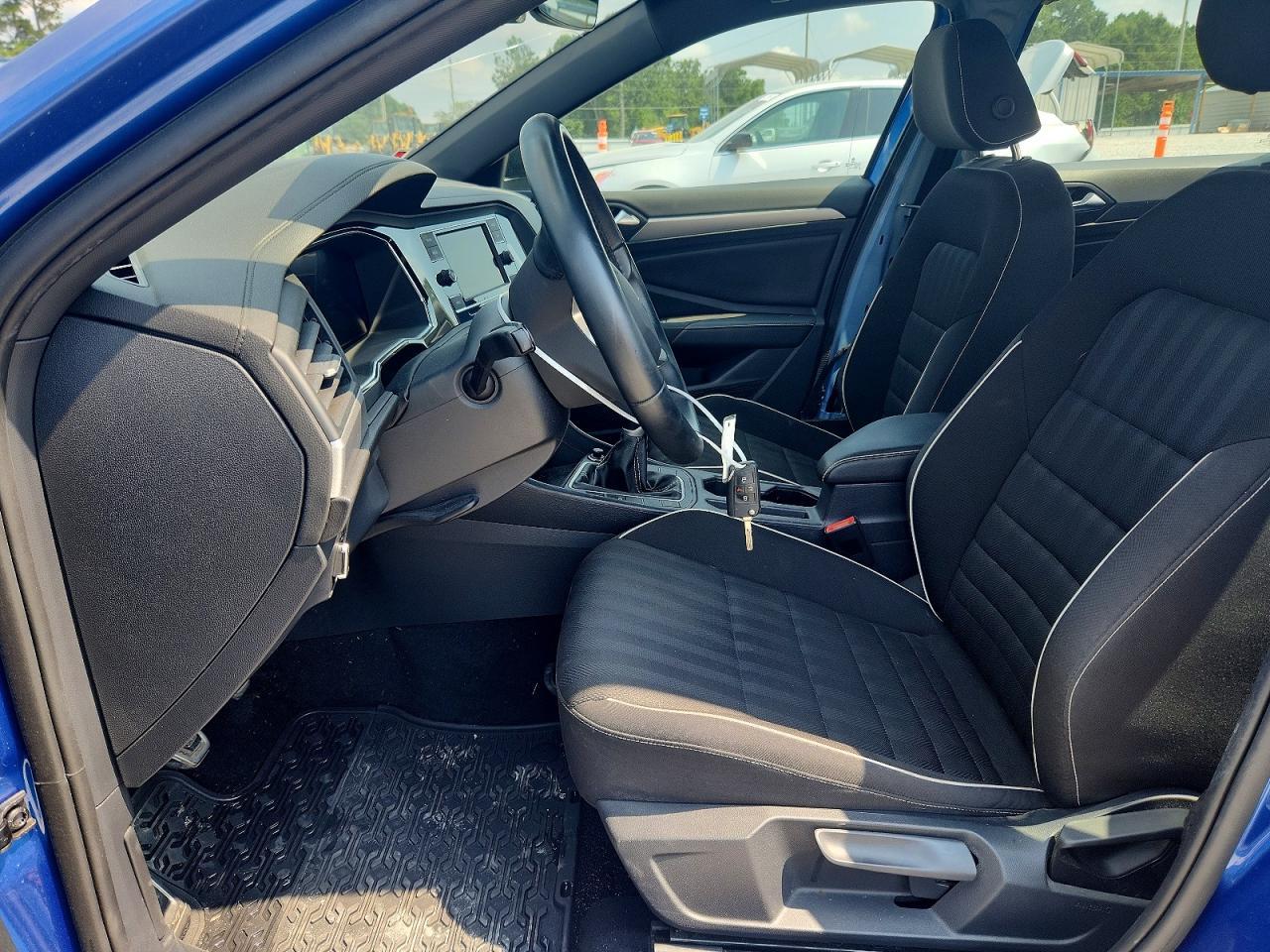 2024 Volkswagen Jetta Sport - Image 7
