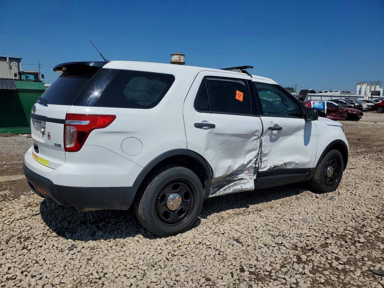 2015 Ford Explorer Police Interceptor - Image 3