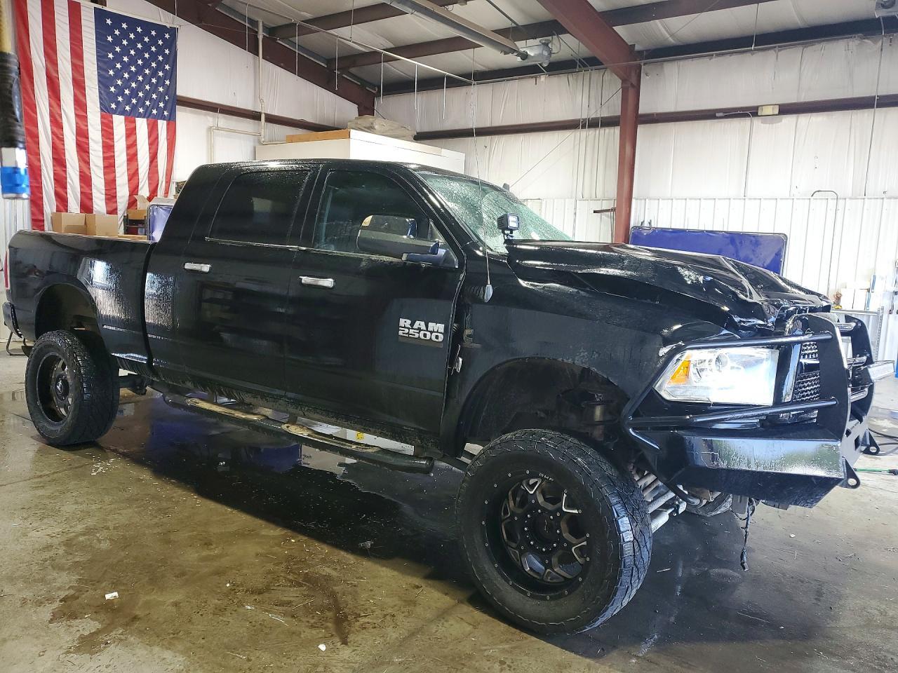 2013 Ram 2500 Laramie - Image 4