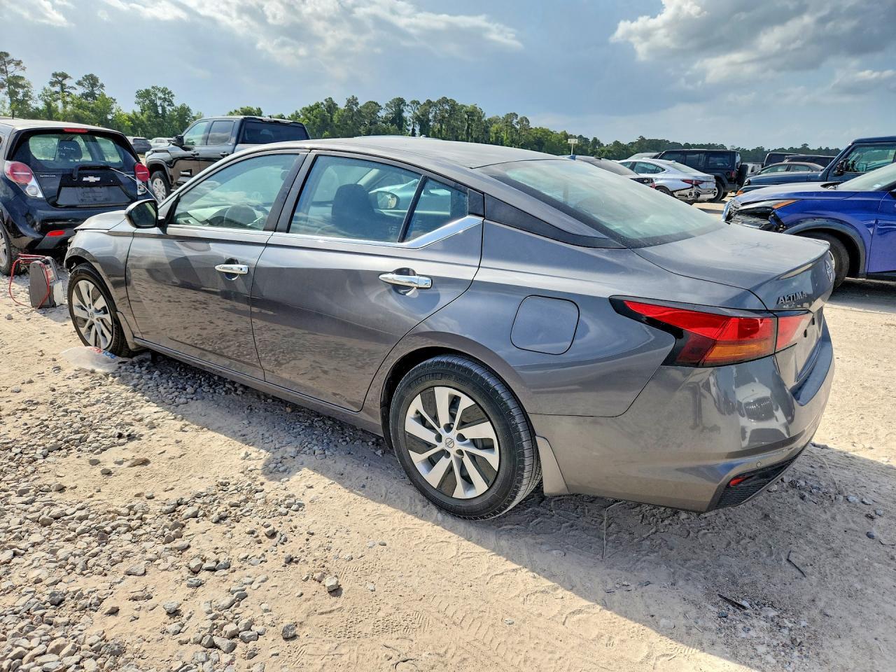 2024 Nissan Altima 2.5 S - Image 2