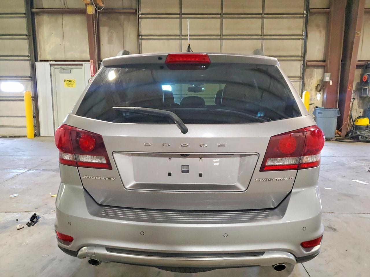 2016 Dodge Journey Crossroad - Image 6