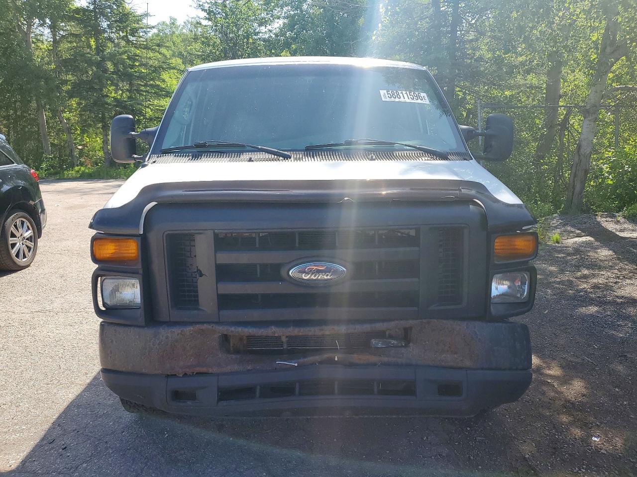 2008 Ford Econoline E150 Van - Фото 5