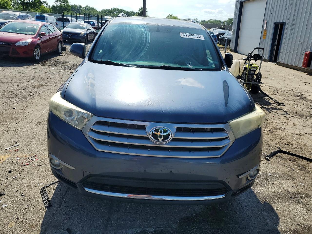 2012 Toyota Highlander Limited - Image 5