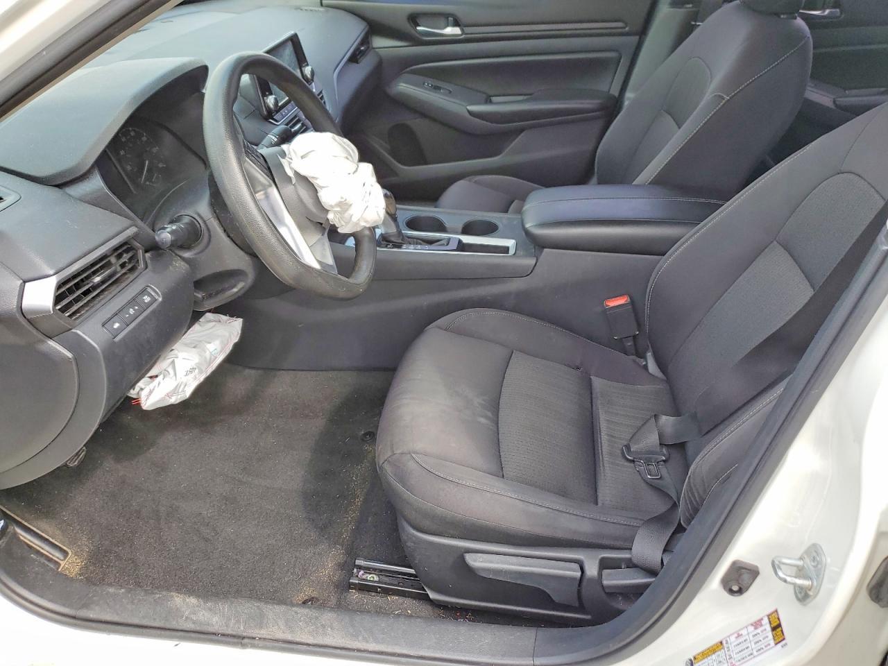 2021 Nissan Altima S - Image 7
