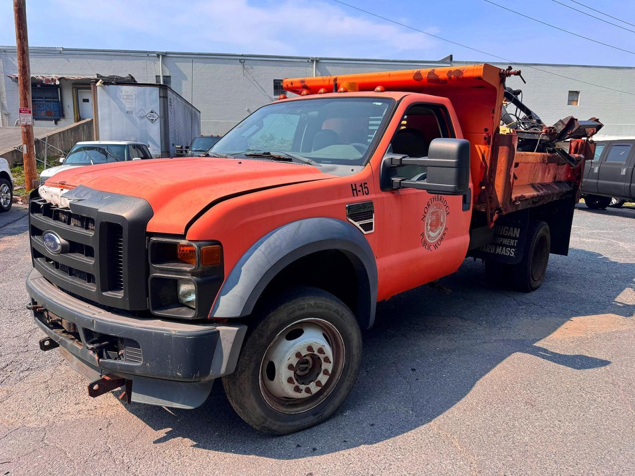 2008 Ford F550 Super - Фото 2
