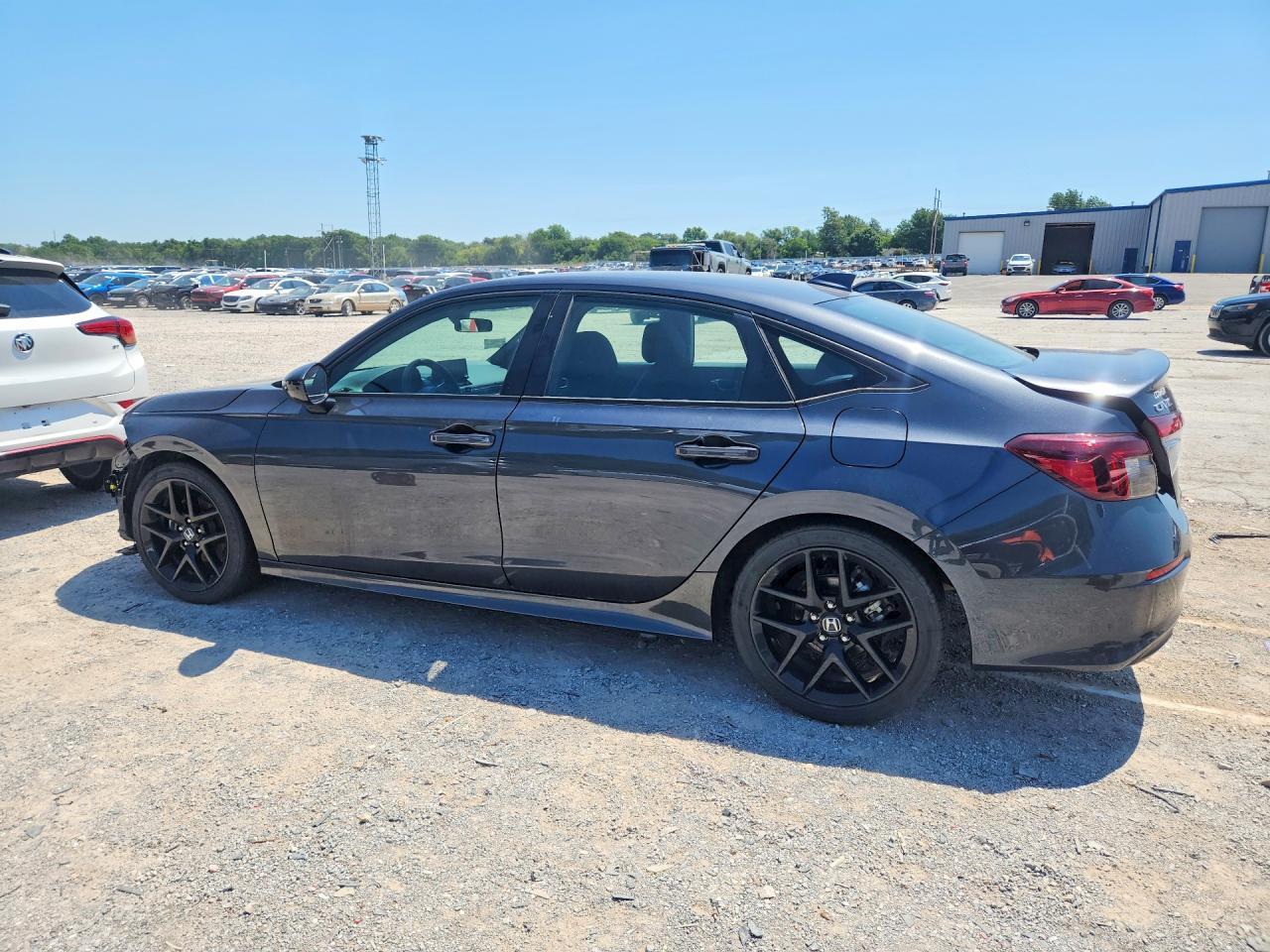 2025 Honda Civic Sport - Фото 2