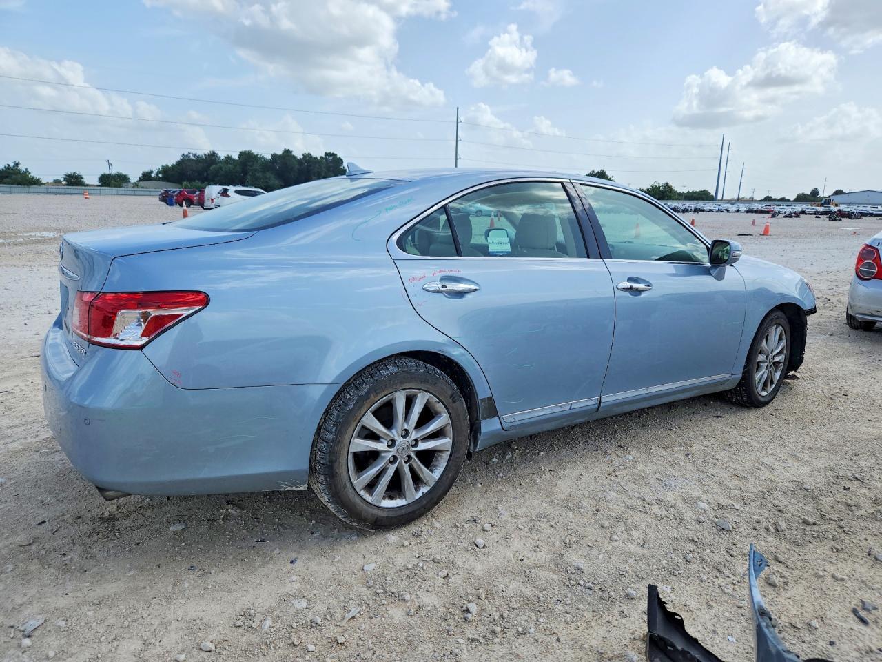 2011 Lexus Es 350 - Image 3