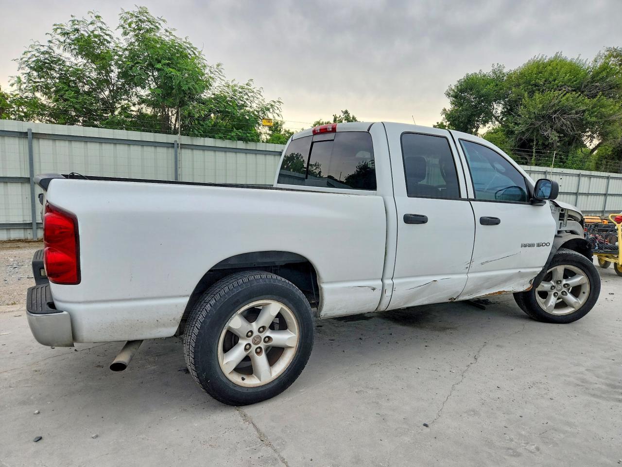 2007 Dodge Ram 1500 St - Фото 3