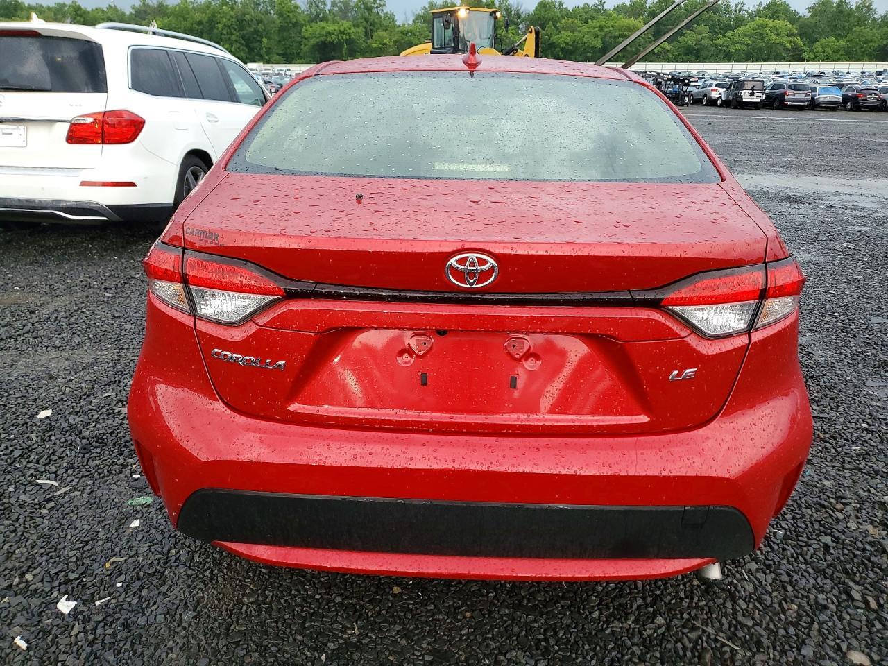2020 Toyota Corolla Le - Image 6