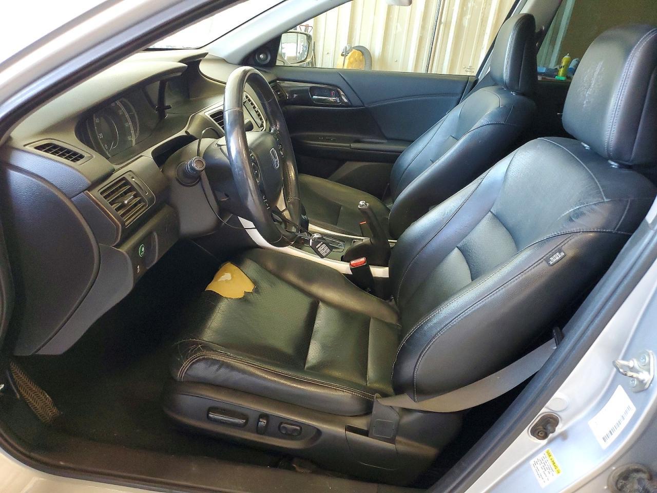 2015 Honda Accord Touring - Фото 7