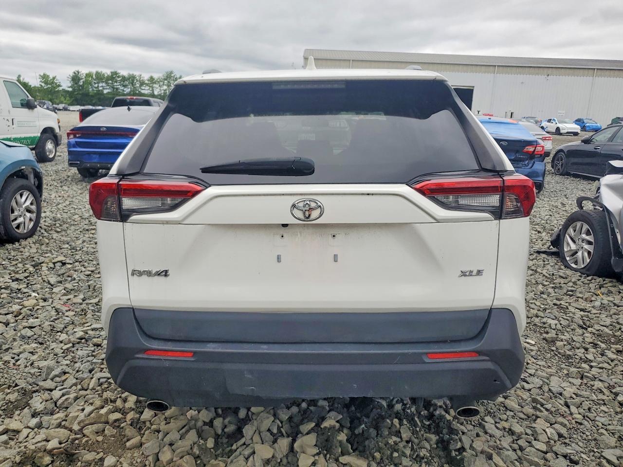 2019 Toyota Rav4 Xle - Фото 6