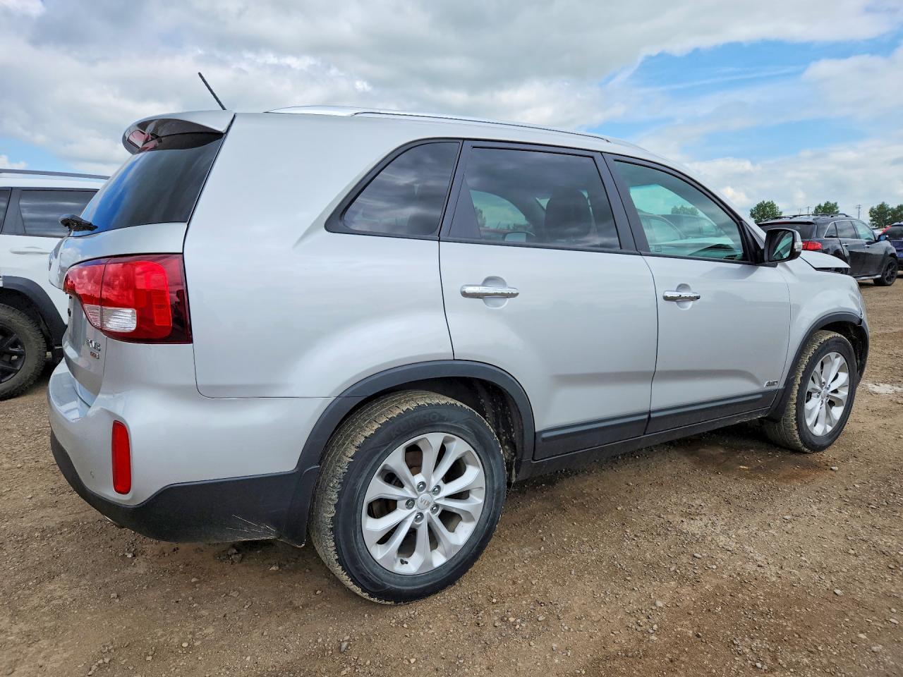 2015 Kia Sorento Ex - Image 3