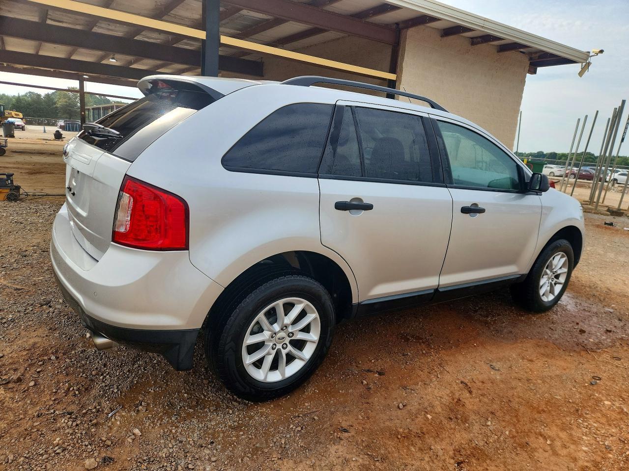 2013 Ford Edge Se - Фото 3