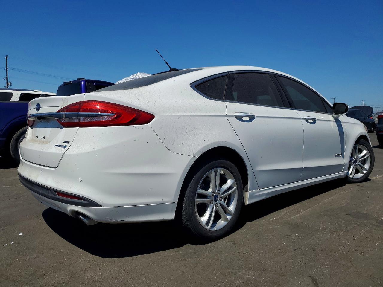 2018 Ford Fusion Se Hybrid - Фото 3