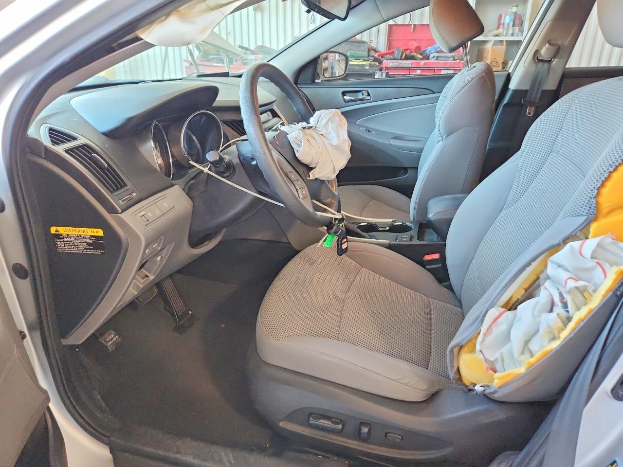 2013 Hyundai Sonata Gls - Image 7