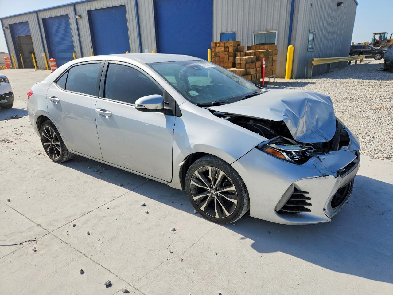 2017 Toyota Corolla Se - Фото 4
