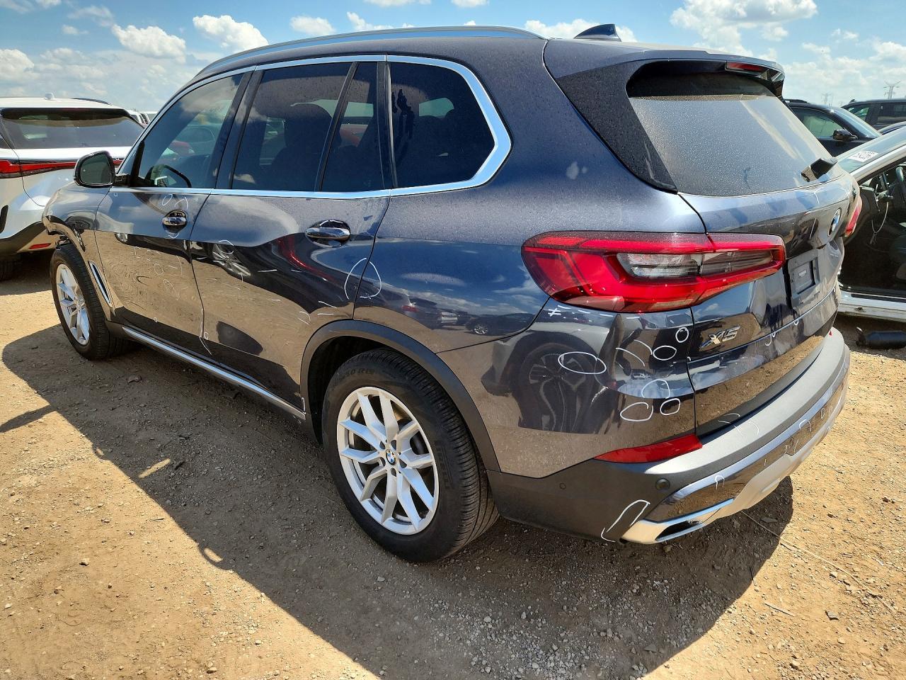 2019 BMW X5 xDrive40I - Фото 2
