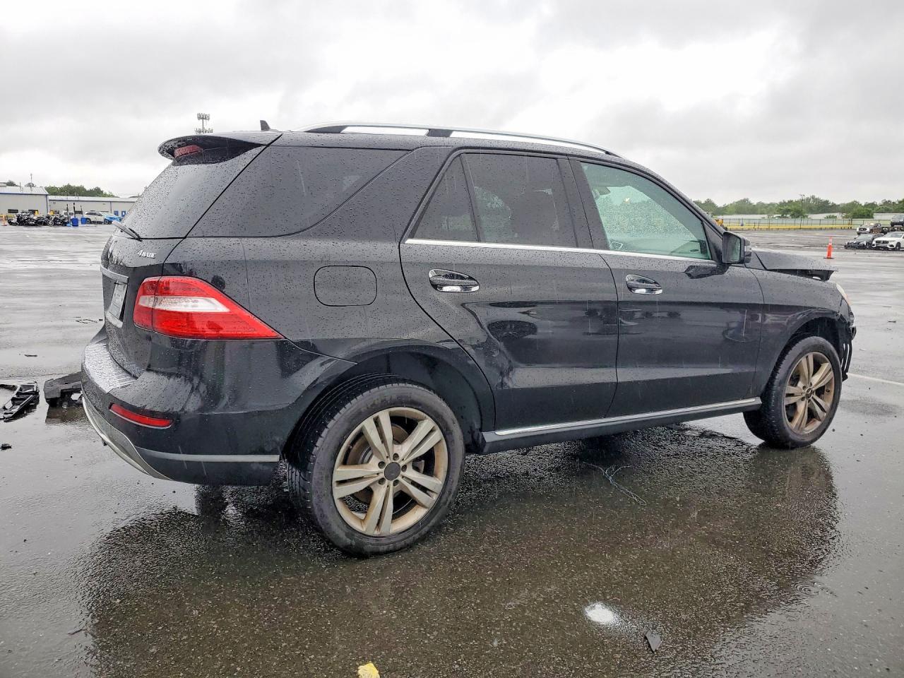 2015 Mercedes-Benz Ml 350 4Matic - Фото 3