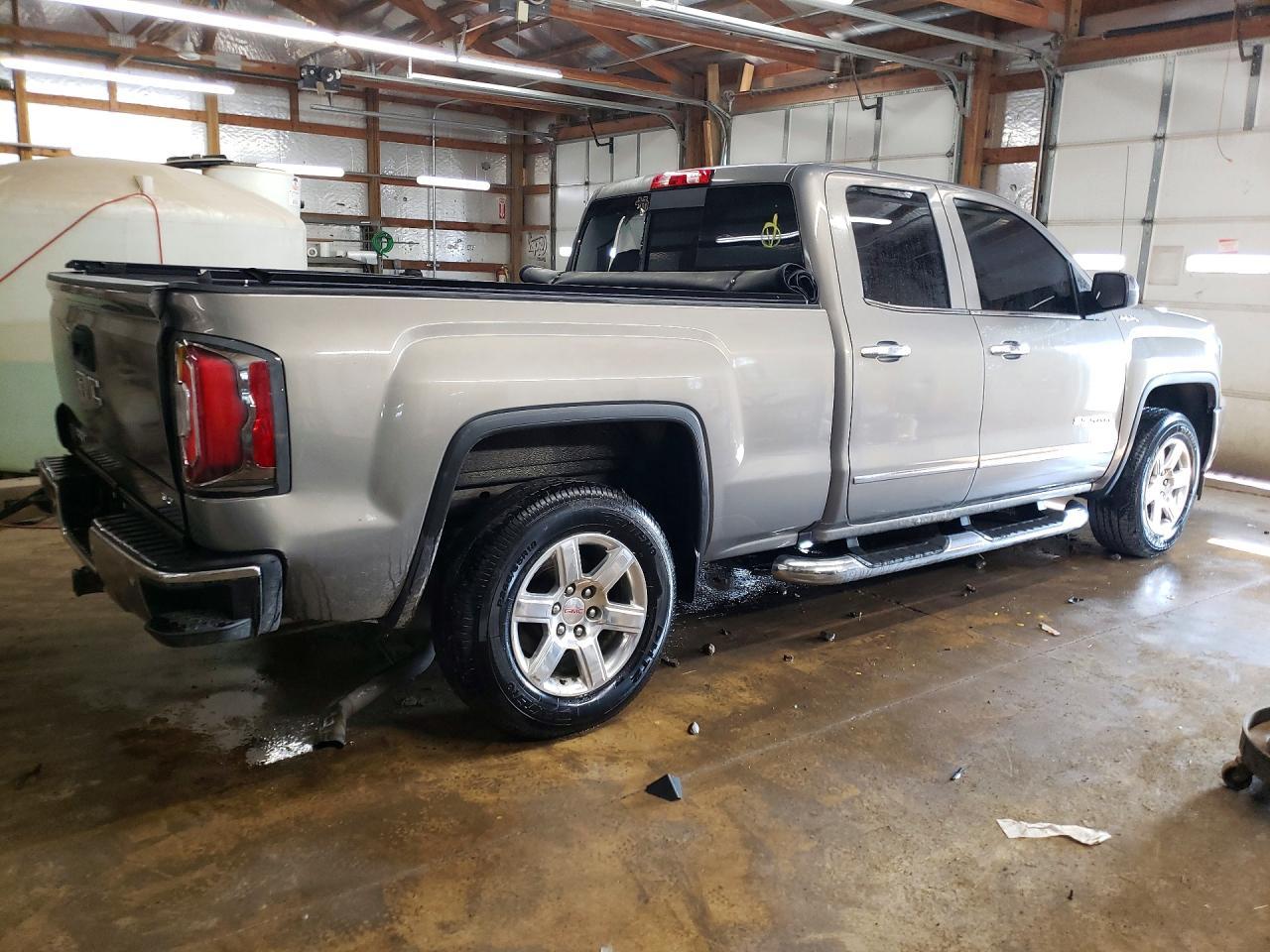 2017 GMC Sierra K1500 Slt - Image 3