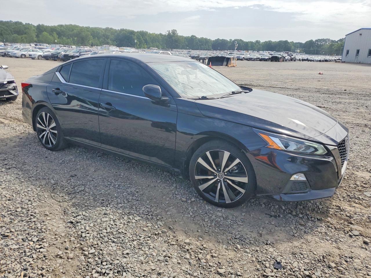2021 Nissan Altima Sr - Image 4