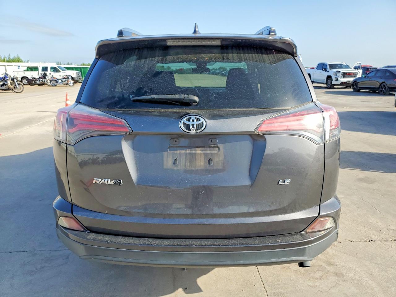 2017 Toyota Rav4 Le - Фото 6