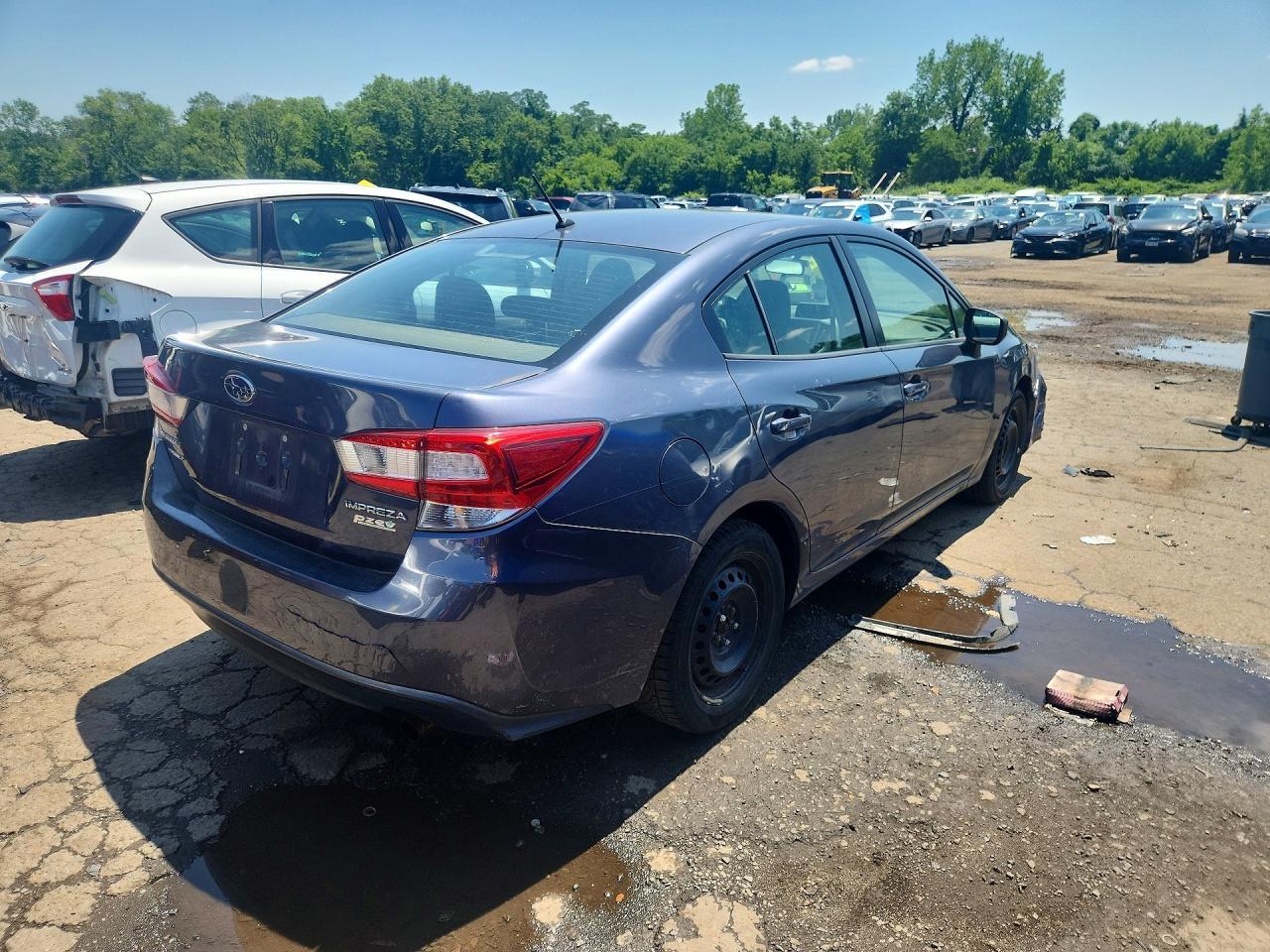 2017 Subaru Impreza - Фото 3