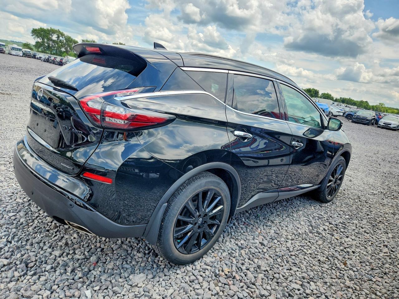 2023 Nissan Murano Sv - Image 3