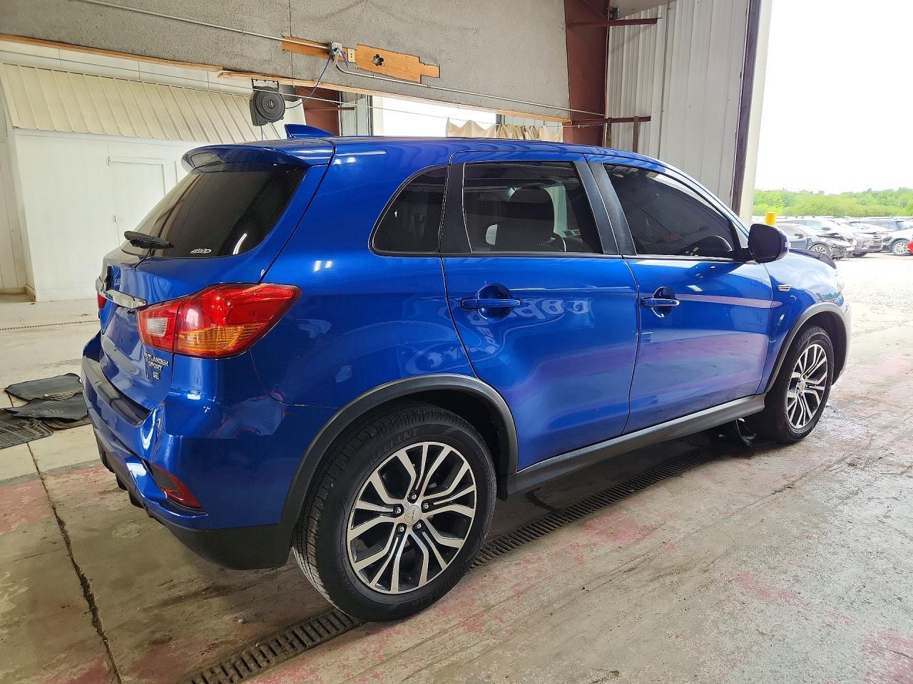 2018 Mitsubishi Outlander Sport Es - Image 3