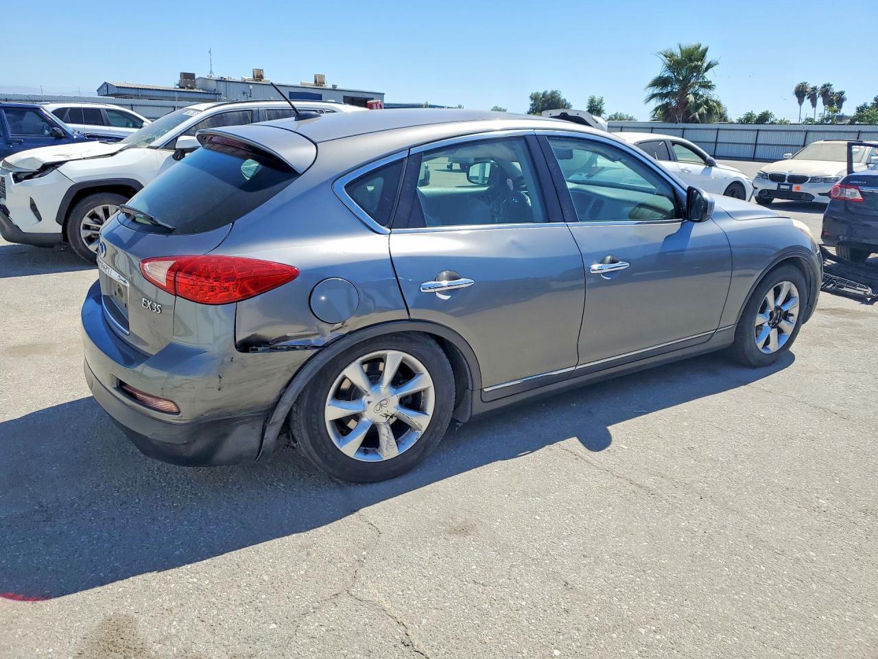 2010 Infiniti Ex35 Base - Image 3