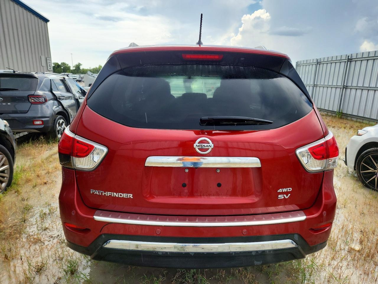 2014 Nissan Pathfinder Sv - Image 6