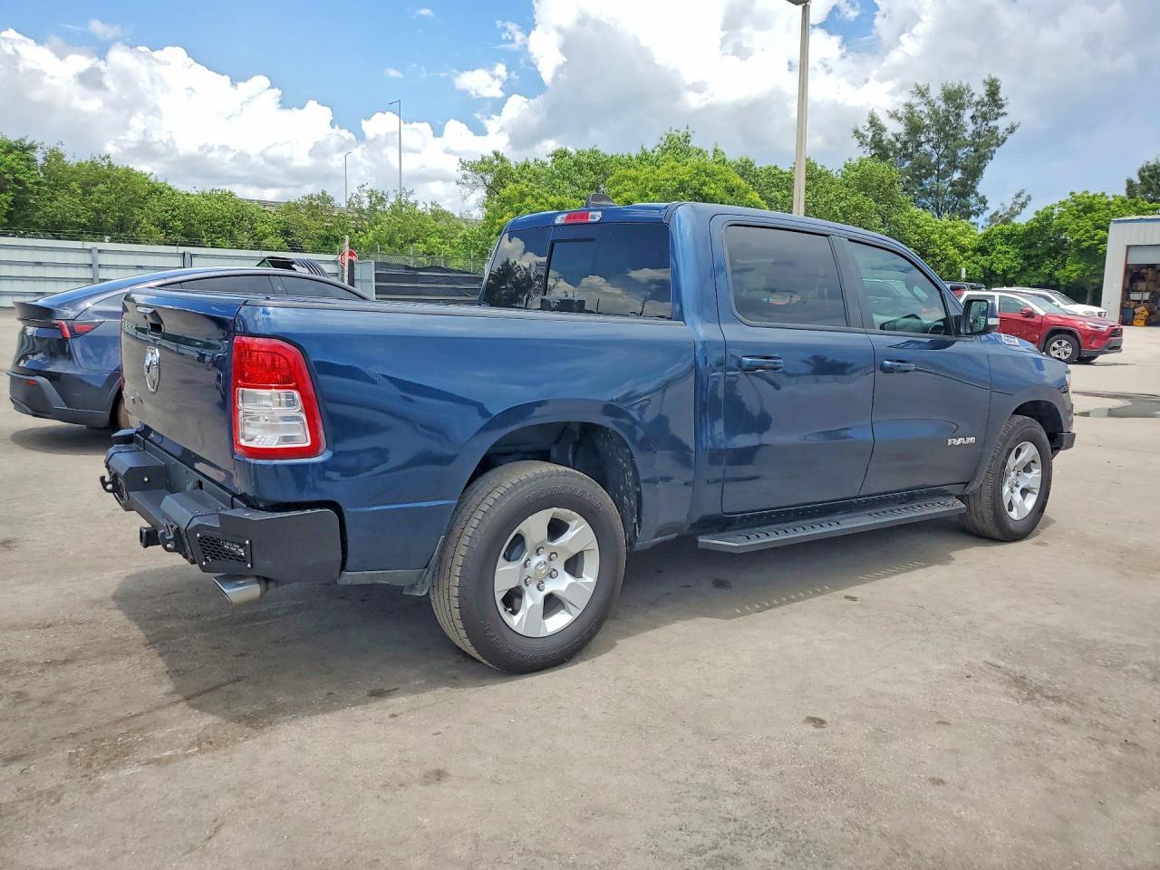2022 Ram 1500 Big Horn/Lone Star - Фото 3