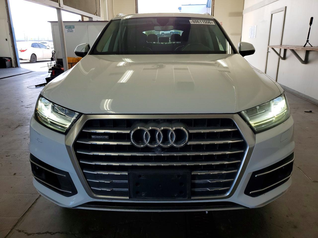 2017 Audi Q7 Premium Plus - Фото 5