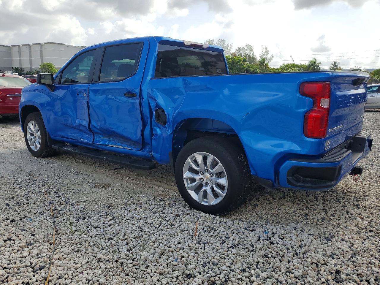 2025 Chevrolet Silverado C1500 Custom - Image 2